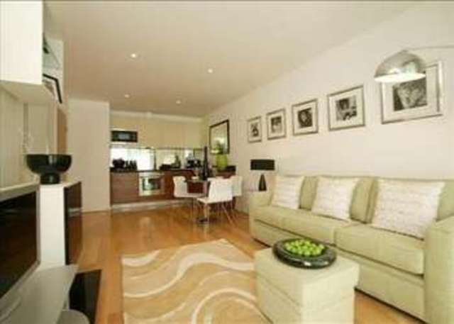  Image of 1 bedroom Flat for sale in Arboretum Place Barking IG11 at Cutmore Ropeworks  Barking, IG11 7GS