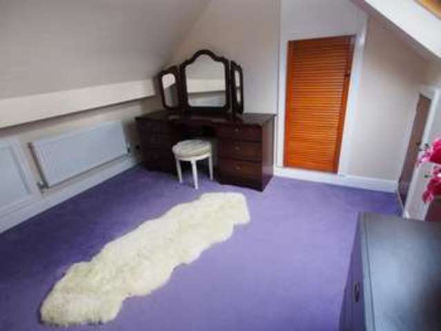  Image of 3 bedroom Detached house for sale in Barlow Road Chapel-En-Le-Frith High Peak SK23 at Chapel-en-le-Frith  High Peak, SK23 0NH