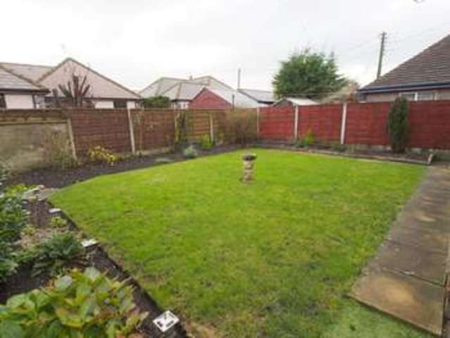  Image of 3 bedroom Detached house for sale in Barlow Road Chapel-En-Le-Frith High Peak SK23 at Chapel-en-le-Frith  High Peak, SK23 0NH