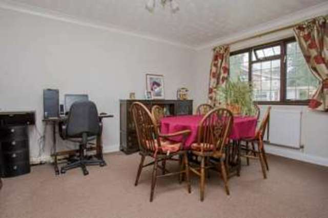  Image of 4 bedroom Detached house for sale in Barn Close Emsworth PO10 at Barn Close  Emsworth, PO10 7LJ