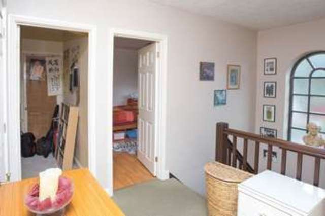  Image of 4 bedroom Detached house for sale in Barn Close Emsworth PO10 at Barn Close  Emsworth, PO10 7LJ