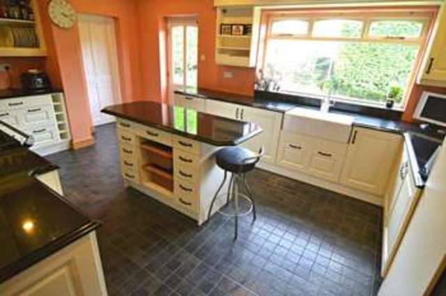  Image of 5 bedroom Detached house for sale in Barn Lane Golborne Warrington WA3 at Barn Lane  Warrington, WA3 3PP