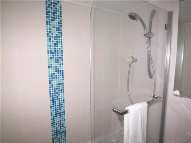  Image of 2 bedroom Flat to rent in Barnes Street Barrhead Glasgow G78 at Barrhead East Renfrewshire East Renfrewshire, G78 1EH