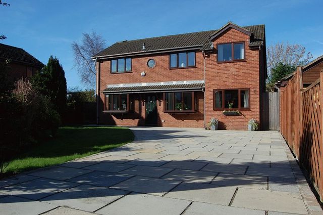  Image of 4 bedroom Detached house for sale in Barnfield Much Hoole Preston PR4 at Barnfield Much Hoole Preston, PR4 4GE