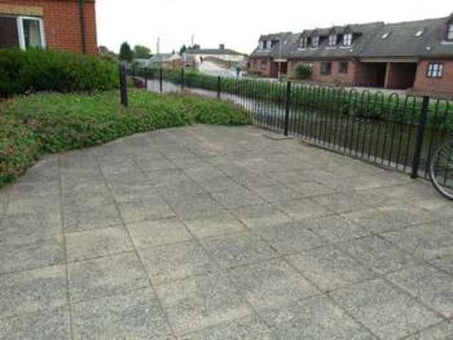  Image of 2 bedroom Flat for sale in Barnsdale Close Loughborough LE11 at Barnsdale Close  Loughborough, LE11 5AN
