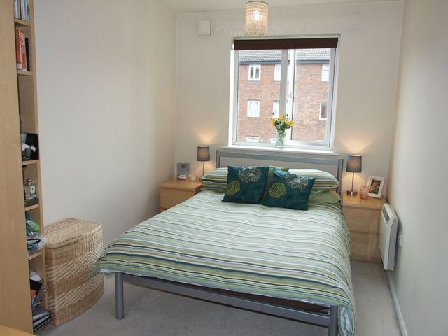  Image of 2 bedroom Flat for sale in Barnsdale Close Loughborough LE11 at Barnsdale Close  Loughborough, LE11 5AN