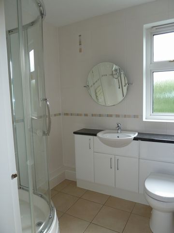  Image of 3 bedroom Semi-Detached house to rent in Barnton Park View Edinburgh EH4 at Barnton Edinburgh Edinburgh, EH4 6HH