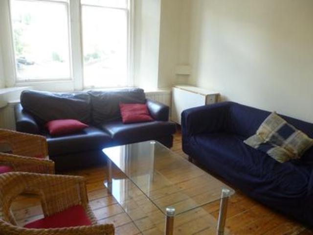  Image of 2 bedroom Flat to rent in Barnton Street Stirling FK8 at Stirling  Stirling, FK8 1NA