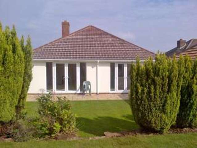  Image of 3 bedroom Bungalow for sale in Barton Drive Barton on Sea New Milton BH25 at Barton Drive Barton on Sea NEW MILTON, BH25 7JJ