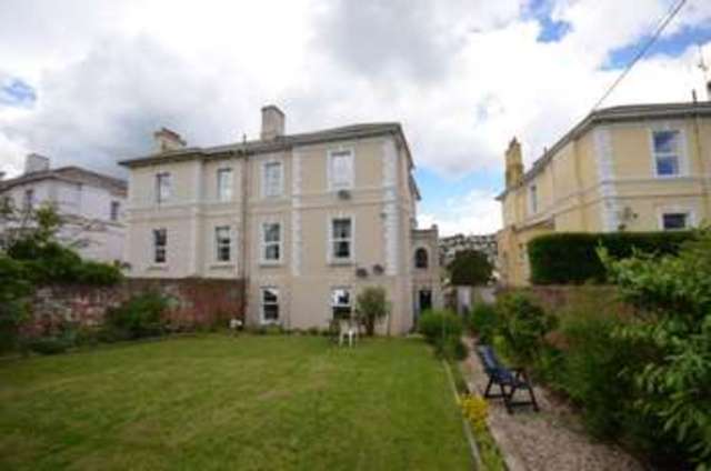  Image of 1 bedroom Flat for sale in Barton Villas Dawlish EX7 at Barton Villas  Dawlish, EX7 9QJ