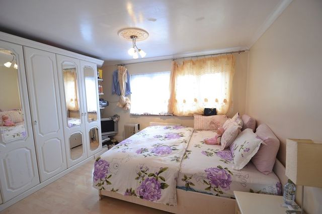  Image of 3 bedroom Terraced house for sale in Bastable Avenue Barking IG11 at Bastable Avenue  Barking, IG11 0LF