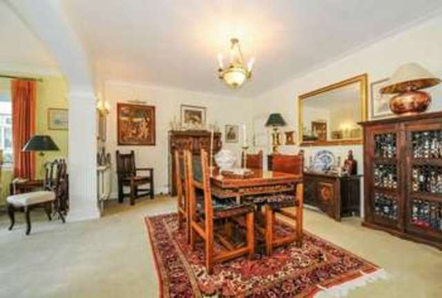  Image of 4 bedroom Detached house for sale in Batchworth Lane Northwood HA6 at Northwood, HA6 3DU
