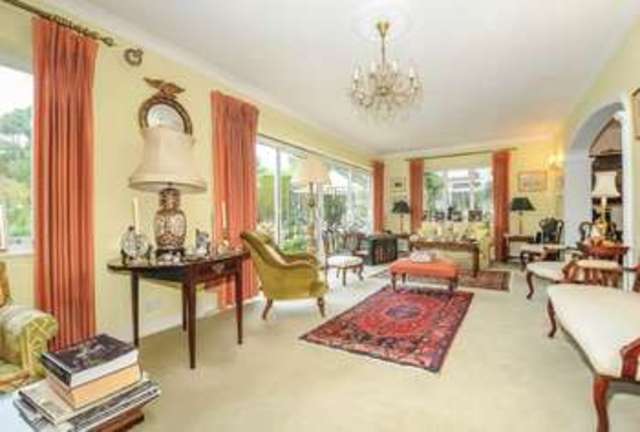  Image of 4 bedroom Detached house for sale in Batchworth Lane Northwood HA6 at Northwood, HA6 3DU