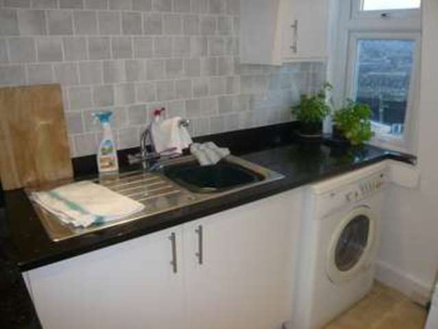  Image of 2 bedroom Apartment to rent in Spencers Belle Vue Bath BA1 at BA1 5ER  Bath, BA1 5ER