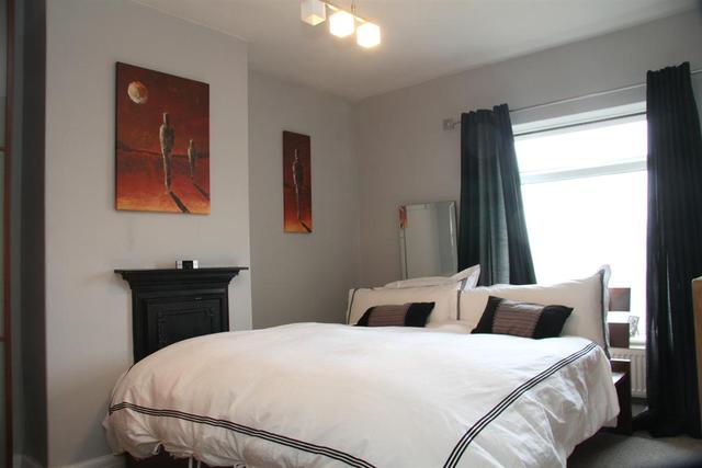  Image of 3 bedroom Terraced house for sale in Batter Lane Rawdon Leeds LS19 at Rawdon Leeds Rawdon, LS19 6EU