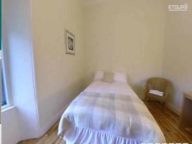  Image of 4 bedroom Flat to rent in Baxter Park Terrace Dundee DD4 at Dundee  Dundee, DD4 6NL