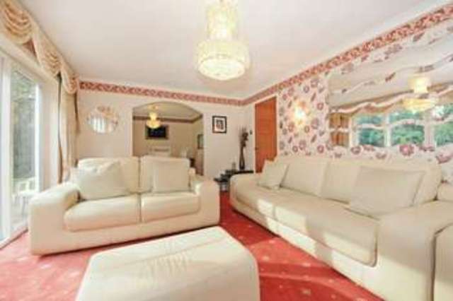 Image of 4 bedroom Detached house for sale in Bayhurst Drive Northwood HA6 at Off Frithwood Avenue  Northwood, HA6 3SA