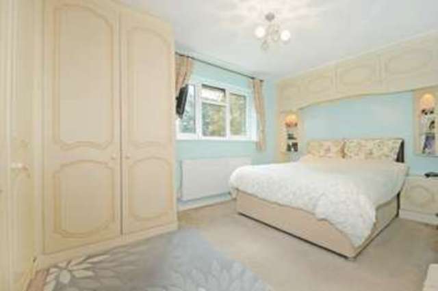  Image of 4 bedroom Detached house for sale in Bayhurst Drive Northwood HA6 at Off Frithwood Avenue  Northwood, HA6 3SA
