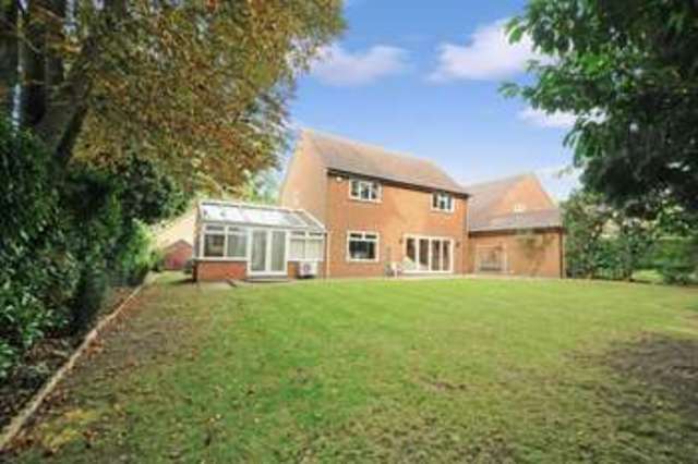  Image of 4 bedroom Detached house for sale in Bayhurst Drive Northwood HA6 at Off Frithwood Avenue  Northwood, HA6 3SA