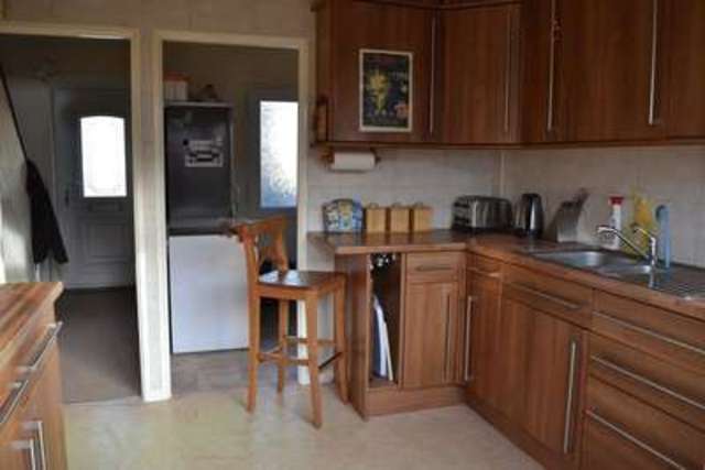  Image of 3 bedroom Terraced house to rent in Bazeley Road Matson Gloucester GL4 at Bazeley Road Matson Gloucester, GL4 6JF