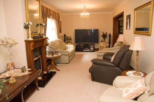  Image of 6 bedroom Detached house for sale in Beacon Road Loughborough LE11 at Beacon Road  Loughborough, LE11 2RD