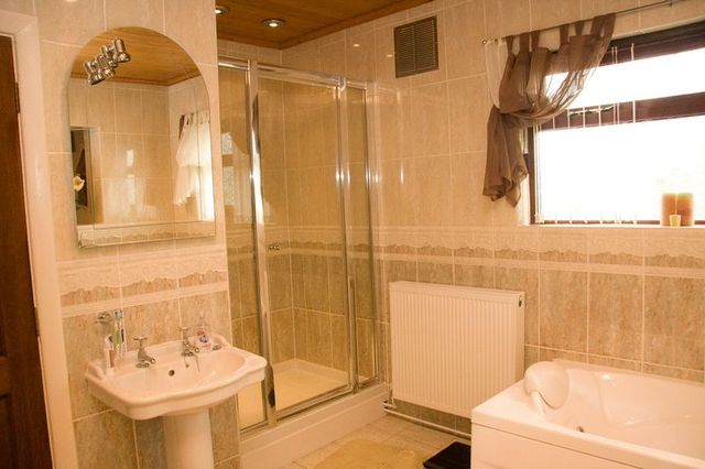  Image of 6 bedroom Detached house for sale in Beacon Road Loughborough LE11 at Beacon Road  Loughborough, LE11 2RD