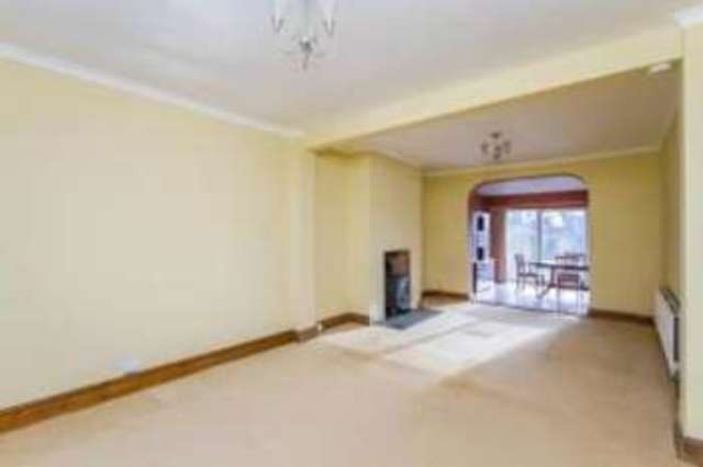  Image of 3 bedroom Semi-Detached house for sale in Beauchamp Road Warwick CV34 at Warwick Warwickshire Warwick, CV34 5NU