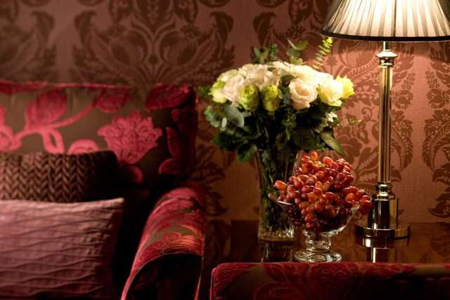 Image of 3 bedroom Apartment to rent in Beaufort Gardens London SW3 at Beaufort Gardens Knightsbridge London, SW3 1PN