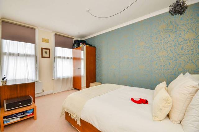  Image of 2 bedroom Flat for sale in Beckenham Road Beckenham BR3 at Beckenham Road  Beckenham, BR3 4PS