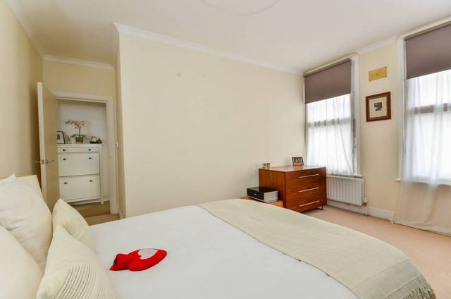  Image of 2 bedroom Flat for sale in Beckenham Road Beckenham BR3 at Beckenham Road  Beckenham, BR3 4PS