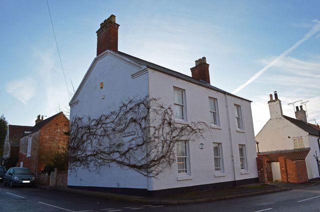  Image of 4 bedroom Detached house for sale in Beckland Hill East Markham Newark NG22 at Beckland Hill East Markham Newark, NG22 0QP