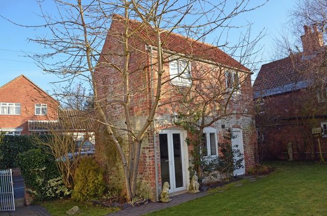  Image of 4 bedroom Detached house for sale in Beckland Hill East Markham Newark NG22 at Beckland Hill East Markham Newark, NG22 0QP