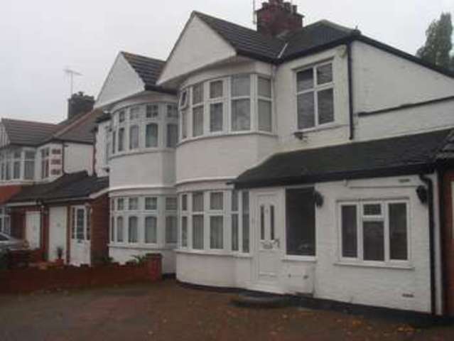  Image of 4 bedroom Semi-Detached house for sale in Becmead Avenue Queensbury Harrow HA3 at Becmead Avenue  Harrow, HA3 8HD