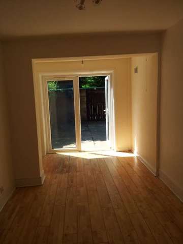  Image of 4 bedroom Terraced house to rent in Bushey Down London SW12 at Bedford Hill Balham London, SW12 9JW