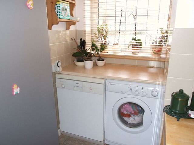  Image of 3 bedroom Semi-Detached house for sale in Beeches Road Loughborough LE11 at Beeches Road  LOUGHBOROUGH, LE11 2NS