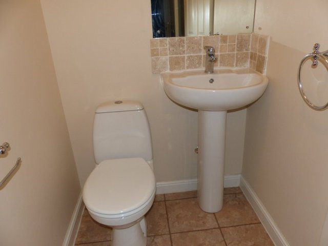  Image of 6 bedroom Town House to rent in Beechmount Park Edinburgh EH12 at Murrayfield Edinburgh Edinburgh, EH12 5YT