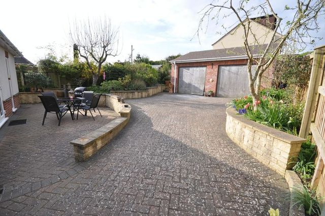  Image of 3 bedroom Detached house for sale in Beechwood Avenue Frome BA11 at Beechwood Avenue  Frome, BA11 2AX