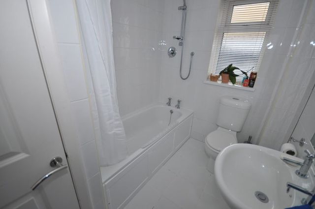  Image of 3 bedroom Detached house for sale in Beechwood Avenue Frome BA11 at Beechwood Avenue  Frome, BA11 2AX