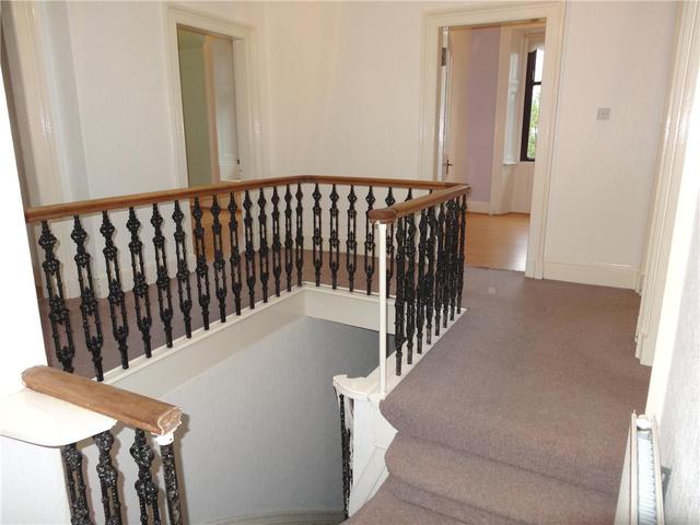  Image of 3 bedroom Flat to rent in Beith Road Johnstone PA5 at Johnstone Renfrewshire Renfrewshire, PA5 0SE