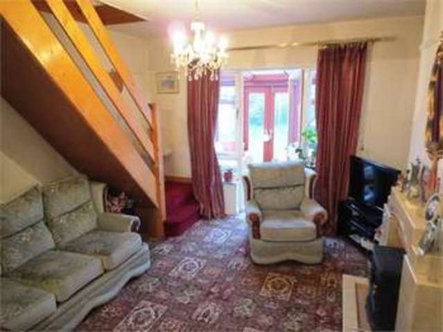  Image of 4 bedroom Detached house for sale in Belfairs Park Drive Leigh-on-Sea SS9 at Belfairs park drive Leigh on sea Eastwood, SS9 4TS