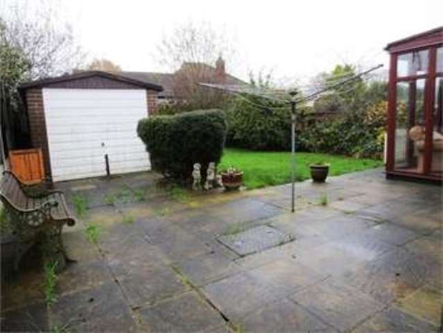  Image of 4 bedroom Detached house for sale in Belfairs Park Drive Leigh-on-Sea SS9 at Belfairs park drive Leigh on sea Eastwood, SS9 4TS