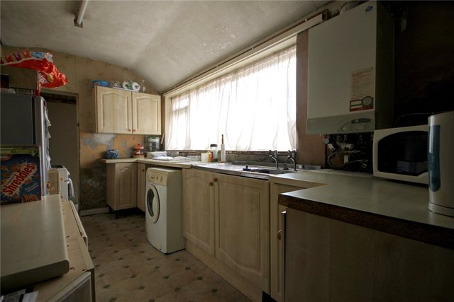  Image of 3 bedroom Terraced house for sale in Bell Street Bishop Auckland DL14 at Bishop Auckland County Durham Witton Park, DL14 6BA