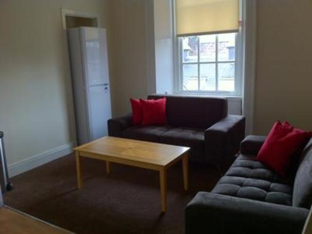  Image of 2 bedroom Flat to rent in Bell Street Dundee DD1 at Dundee  Dundee, DD1 1HF