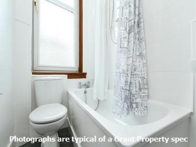  Image of 3 bedroom Flat to rent in Bell Street Dundee DD1 at Dundee  Dundee, DD1 1HF