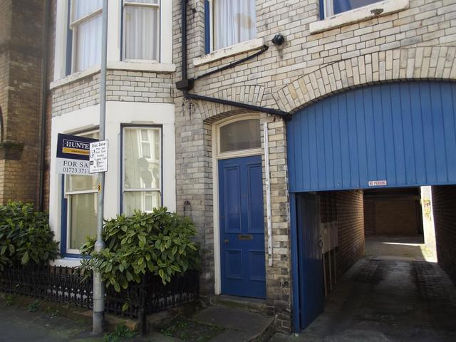  Image of 2 bedroom Apartment for sale in Belle Vue Parade Scarborough YO11 at Scarborough North Yorkshire Scarborough, YO11 1SU