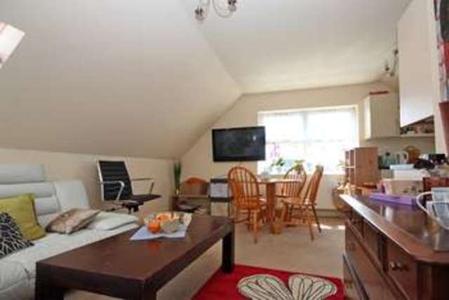  Image of 2 bedroom Flat for sale in Belle Vue Road Southbourne Bournemouth BH6 at Belle Vue Road Southbourne Bournemouth, BH6 3EL