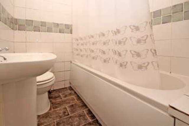  Image of 1 bedroom Flat for sale in Belle Vue Road Southbourne Bournemouth BH6 at Belle Vue Road Southbourne Bournemouth, BH6 3EP