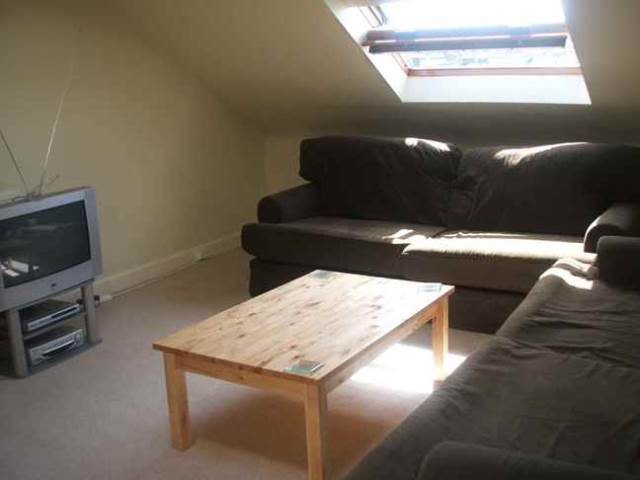  Image of 4 bedroom Flat to rent in Bellevue Terrace Edinburgh EH7 at Canonmills Edinburgh Edinburgh, EH7 4DU