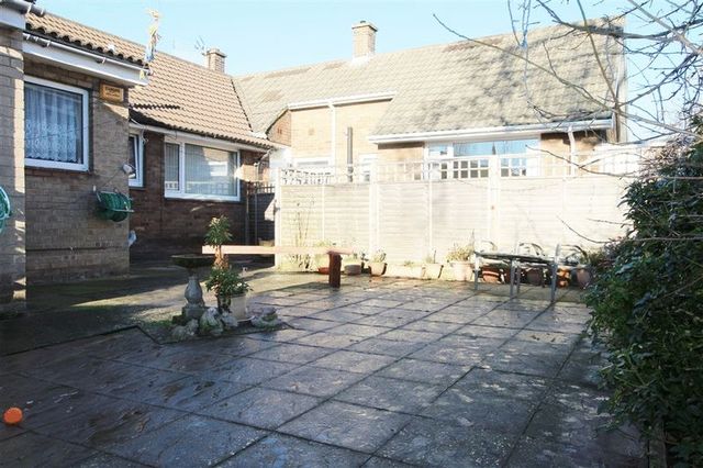  Image of 2 bedroom Bungalow for sale in Benfield Road Newcastle upon Tyne NE6 at Benfield Road Walkergate Newcastle Upon Tyne, NE6 4NT