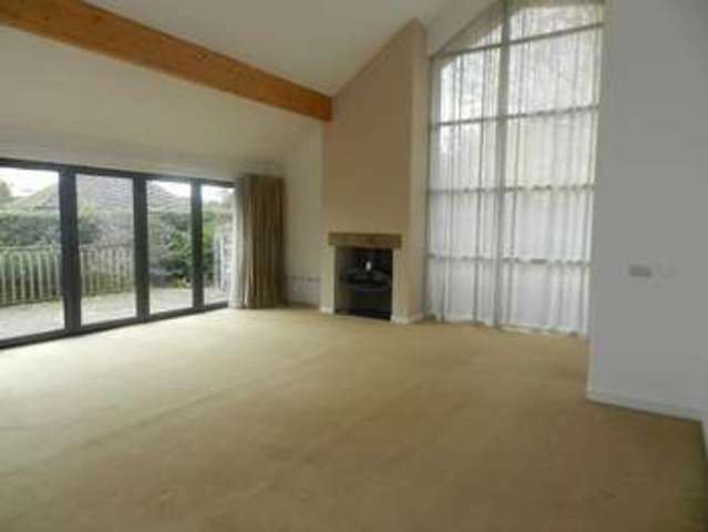  Image of 3 bedroom Detached house to rent in Bent Lane Culcheth Warrington WA3 at Culcheth  Warrington, WA3 5ES